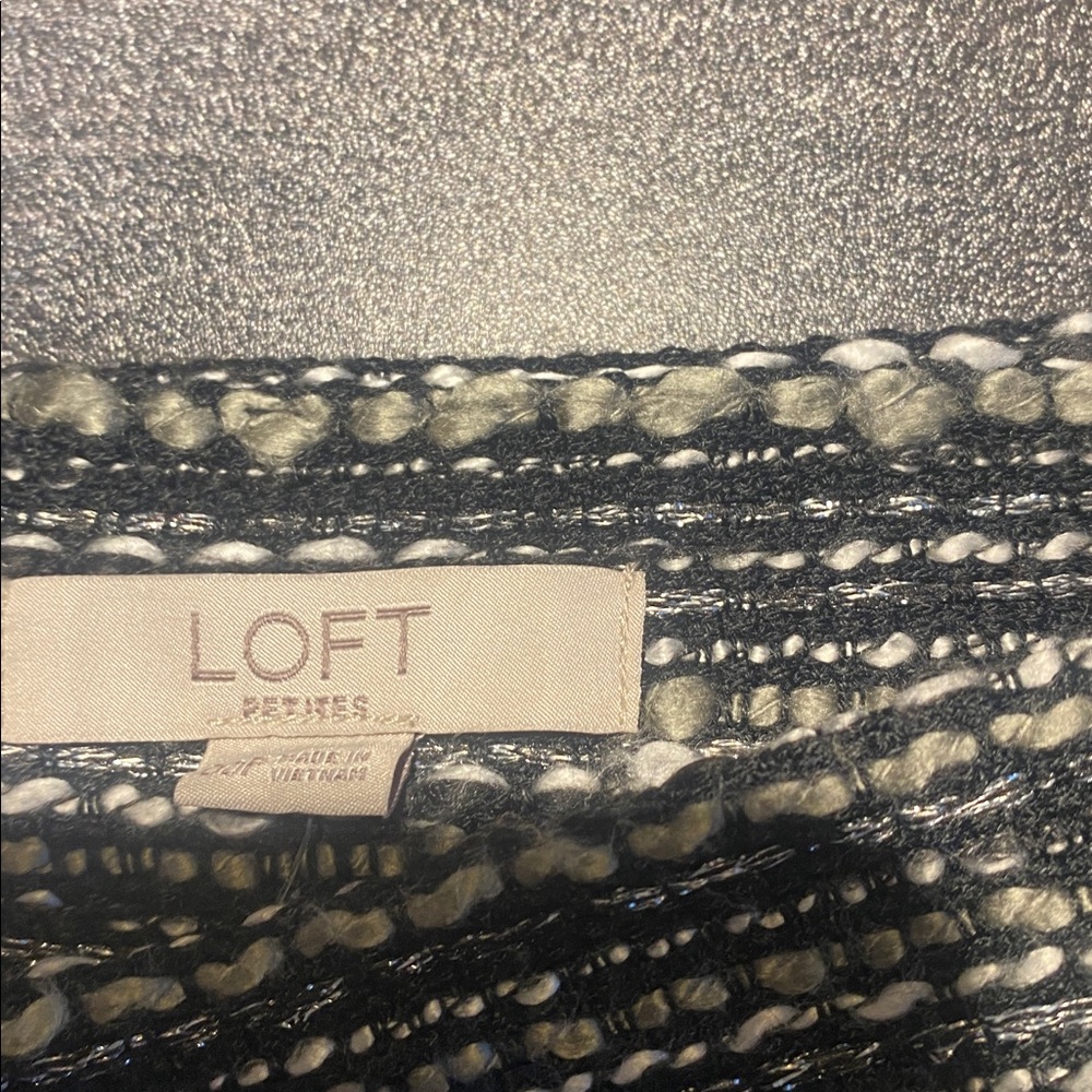 LOFT Black and White Tweed Pencil Skirt - Picture 3 of 3